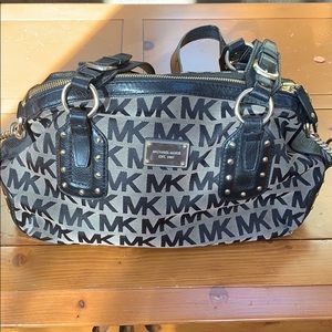 5 inside smalls pockets